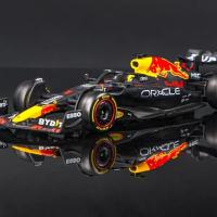 Bburago 1:43 2022 F1 Red Bull Racing RB18 1# Verstappen 11# Sergio Perez Formula One Simulation Alloy Super Toy Car Model