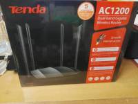 TENDA AC8 AC1200 Dual-band Gigabit Wireless Router ( ของแท้ รับประกันศูนย์ 5 ปี )