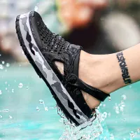 Unisex Fashion Beach Sandals Thick Sole Slipper Waterproof Anti-Slip Sandals Flip Flops for Women Men