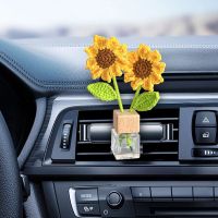 【CC】 Shaped Aromatherapy Air Outlets Car Perfume Diffuser Clip Conditioning Outlet Jewelry Interior Accessories