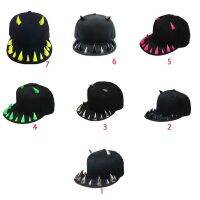 Men Women Punk Gothic Ox Horn Rivets Baseball Hip Hop Street Flat-Brimmed Studs Adjsutable Snapback Hat Festival Party