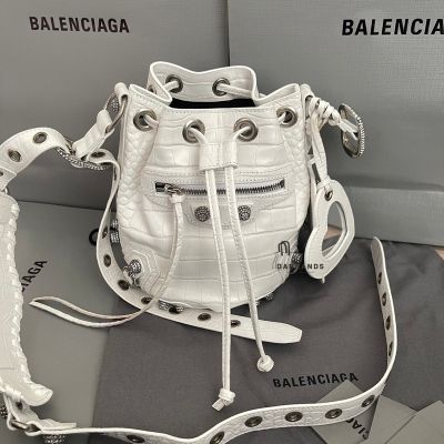 New Balenciaga Le Cagole Bucket ของแท้💯