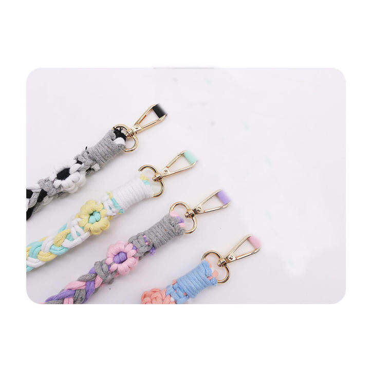 cute-wrist-strap-daisy-keychain-bag-lanyard-woven-keychain-cotton-rope-wrist-strap-mobile-phone-lanyard