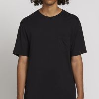 VOLCOM เสื้อยืด SOLID SHORT SLEEVE POCKET TEE