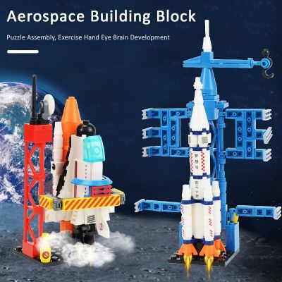 โมเดลอวกาศการบินกระสวยอวกาศจรวด Lah ศูนย์กลางการก่อสร้างอาคารยานอวกาศของเล่นสร้างสรรค์สำหรับเด็ก
