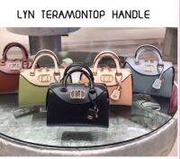 นาทีทอง✨?LYN TERAMONTOP HANDLE ✨?กระเป๋าทรงหมอนเรียบหรูสวยใช้ง่ายใส่ของจุขนาด10