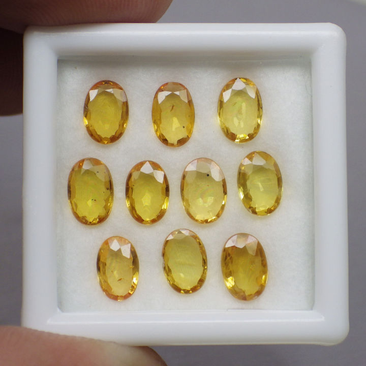 พลอย-แซฟไฟร์-ซองเจีย-แท้-ธรรมชาติ-natural-yellow-sapphire-songea-หนักรวม-4-41-กะรัต-จำนวน-10-เม็ด