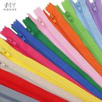 ❒ 10-30Pcs 20cm Color No.3 Nylon Zippers DIY Sewing Accessories Tools Garment Trousers Sportswear Backpack Zips Slider Strap