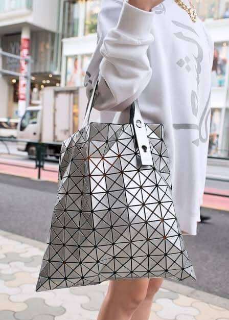 ของแท้-baobao-issey-miyake-prism-frost-tote-bag