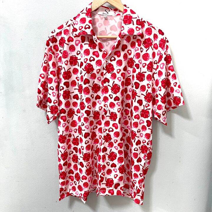 valentine-เสื้อเชิ้ตฮาวาย-เสื้อเชิ้ตเกาหลี-ลายวาเลนไทน์-หัวใจ-แบบไม่ซ้ำใคร-เนื้อผ้าดี-พริ้วทิ้งตัว-s2