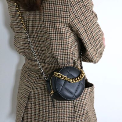 New Fashion Mini Bag Stitched Leather Shoulder Bag Girls Fashion Lipstick Bag Women Round Chain Purse