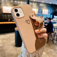 ร้อน hanoe413 - / น่ารักหัวใจรักสายรัดข้อมือโทรศัพท์ Case สำหรับ iPhone 12 11 13 14 Pro Max 7 8 Plus บางเคลือบซิลิโคนปกคลุมสำหรับ iPhone Xr X Xs SE 2