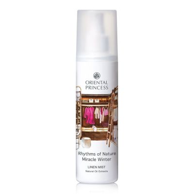 สเปรย์ฉีดผ้าหอม Oriental princess Rhythms of Nature Miracle Winter Linen Mist (250 ml.)