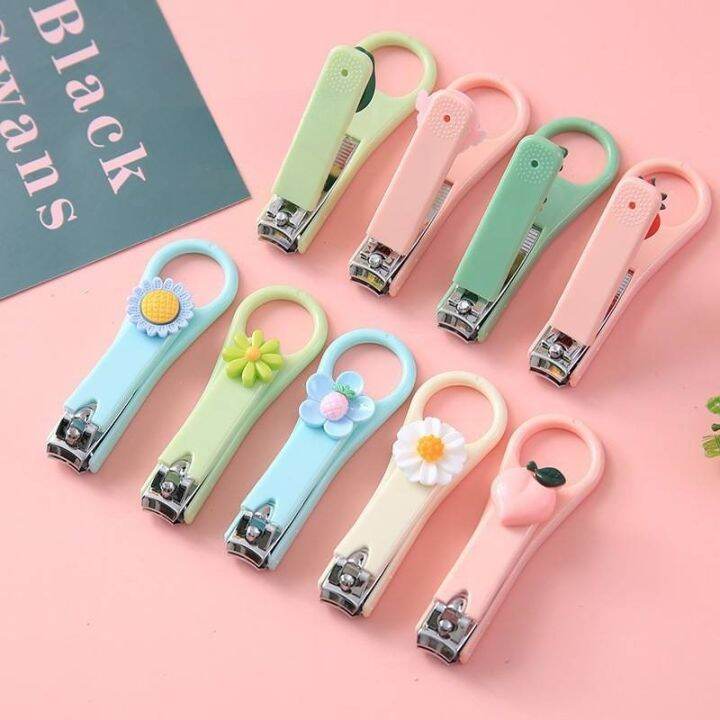 พร้อมส่ง-กรรไกรตัดเล็บ-กรรไกรตัดเล็บพกพา-ลายการ์ตูน-ผลไม้-ดอกไม้-น่ารัก