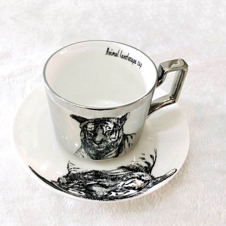 ร้อน-ใหม่ล่าสุด-bone-china-reflection-ถ้วยการ์ตูนแมว-anamorphic-ถ้วย-tiger-mug-กระจกคอลเลกชันอาหารเช้าน้ำขวด-gift