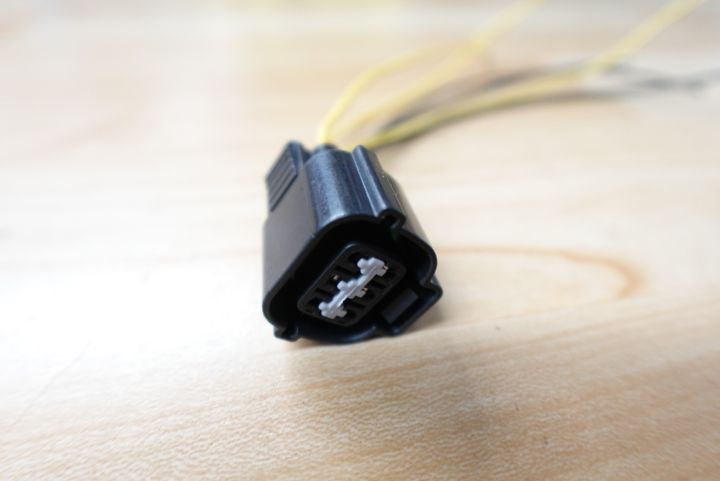 ปลั๊กมอเตอร์เดินเบา-isc-iac-connector-mitsubishi-แบบ-6-ขาเล็ก