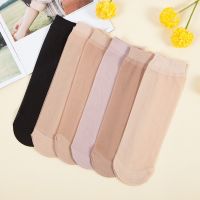 Cheapest!! Stockings with anti-slip thin comfortable to wear. Womens Elastic Silk Short Socks