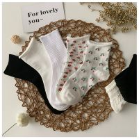 Korean Version Small Fresh Cute Middle-Cut Socks ins Style Japanese Lolita Curled White Womens Student Miss Keer