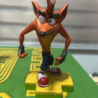 TOTAKU Crash Bandicoot รูปเครื่องประดับอุปกรณ์เสริมตกแต่งโต๊ะเด็กของเล่นของขวัญวันเกิดไม่มีกล่องขายปลีก