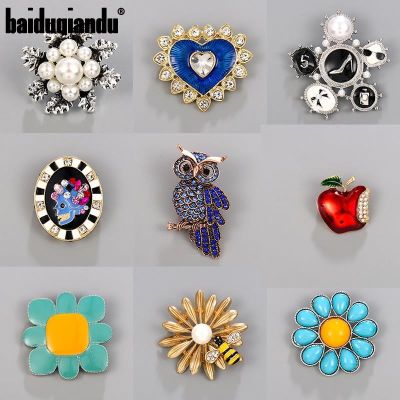 【CW】 Baiduqiandu Brand Assorted Styles Pins and Brooches Collections Factory of Stocks