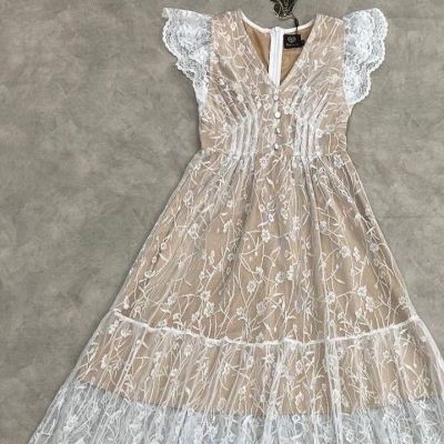 P014-040 PIMNADACLOSET - Cap Sleeve V Neck Woven Lace Long Dress