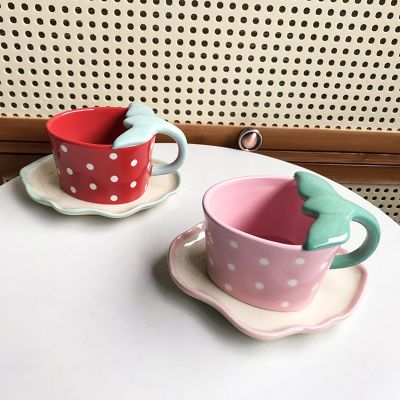 Korean Style Cute Ceramic Coffee Cup And Saucer Strawberry Cup Milk Gift Mug Strawberry Shape Tea Cup And Dish