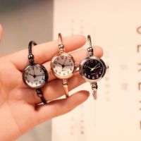 【Hot Sale】 Small fresh watch female student Korean version simple ulzzang iron chain bracelet casual atmosphere