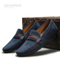 【CW】 DECARSDZ Men Loafers Shoes 2022 Autumn Shoes Man New Fashion Boat Footwear Soft Flat Comfy Flock Suede Leather Men Casual Shoes