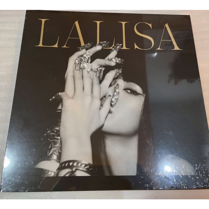 ครบเซ้ต-แผ่นเสียง-ลิซ่า-blackpink-lalisa-อัลบั้มเดี่ยวครั้งแรกของลิซ่า-ในรูปแบบboxset-พร้อมของแถมคุ้มจุกๆภายในชุด