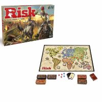 ตั้งวงเล่นเกมส์ Borad game / Work from home?เกมกระดาน risk the game of strategic conquest ของเล่นสําหรับครอบครัว?