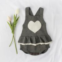 [COD] ins 2022 autumn style love baby infant knitting wool jumpsuit bag fart romper climbing clothes