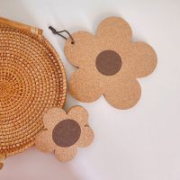 Creative Flower Shape Cork Drink Coaster Cute Flower Heat Resistant Placemat for Dining Table Decoration Kitchen Non-slip Mat