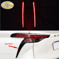 SNCN 2ชิ้นโคมไฟ Bemper Belakang LED สำหรับรถยนต์ Toyota Sienna 21-22ไฟตัดหมอกตัวชี้วัดสัญญาณเลี้ยวเบรคไฟท้าย