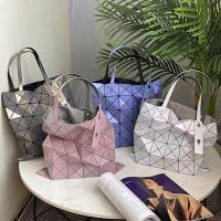 Issey Miyake 3มีนาคม Tas Jinjing Bahu แบบพกพาสำหรับผู้หญิงกระเป๋าเนื้อด้านแบบ6กริดโลหะด้านใหม่จำนวนจำกัด