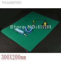 ☁◊  ESD Anti-static Desk Mat Maintenance Platform Maintainance Insulator Pad   Ground Wire ESD Wrist Serap 300mmx200mmx2mm