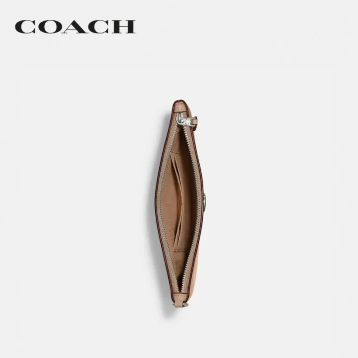 coach-กระเป๋าคล้องมือขนาดเล็กผู้หญิงรุ่น-small-wristlet-สีครีม-ch818-lhtau