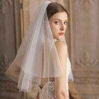 Elegant Short Bridal Wedding Veils Two Layer 75cm 2T with Metal Combe White  for Party   2021 New Arrival Hair Accessories