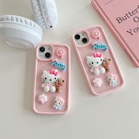 เคสโทรศัพท์มือถือการ์ตูนน่ารักลายหมี Hello Kitty 3มิติสำหรับ iPhone 14 Pro Max 14กันกระแทก Hello.kitty ปลอกข้างหลังโทรศัพท์นิ่มสำหรับ iPhone 13 Pro Max 13เคสสำหรับ Apple โทรศัพท์12 11 KT เคสห่อหุ้มแมว