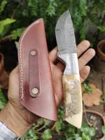 มีดดามัสกัส Damascus knife มีดใบตาย เหล็กดามัสกัสแท้ ด้ามกระดูกอูฐ Scrimshaw สักลายเสือดาว พร้อมซองหนัง