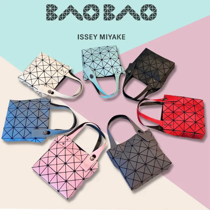 กระเป๋าถือ-bao-bao-แท้-handbag-small-issey-miyake-4x4-บล็อคกระเป๋า-miss-bag-กระเป๋าสะพายข้าง-กระเป๋าถือ-ฟรีสายสะพาย