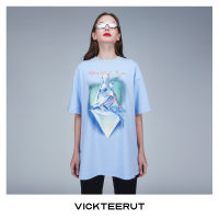 VICKTEERUT (ราคาปกติ 3,900-.) Printed T-Shirt เสื้อยืดพิมพ์ลาย