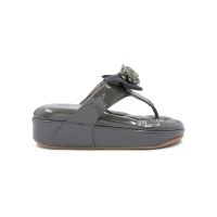 SHU SOFASHOES SWEETCHIC GLOSSY ASH GREY รองเท้าแตะหญิง