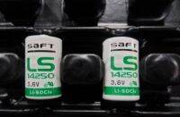 1ชิ้นต้นฉบับ Saft LS14250 3.6V PLC อุปกรณ์ควบคุมอุตสาหกรรมแบตเตอรี่ลิเธียมอัตโนมัติพร้อมเท้าเชื่อม