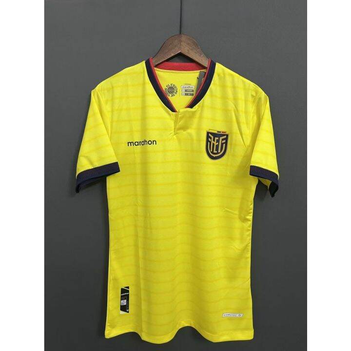 เสื้อกีฬาแขนสั้น-ลายทีมชาติฟุตบอล-ecuador-2023-24-ชุดเหย้า-สีเหลือง