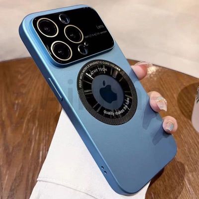 เคสโทรศัพท์แบบช่องกล้องรูเข็มสำหรับ iPhone 14 Plus 13 12 Pro Max สุดหรูสำหรับไร้สายแม่เหล็ก Magsafe ชาร์จได้เคสพีซีโลโก้