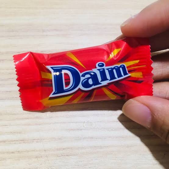 daim-ช็อคโกแลตสอดไส้อัลมอลคาราเมล
