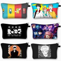 HOT JKCXLLAQESS 531[ร้อน XKEWSGBH ร้อน] Bolsa De Cosméticos De Anime Japonjujutsu Kaisen Gojo Satoru ท็อปส์ซู Yuji Adori Bolsas De Maquaje Para Niñas Mini Bolso De Mano Para Mujeres