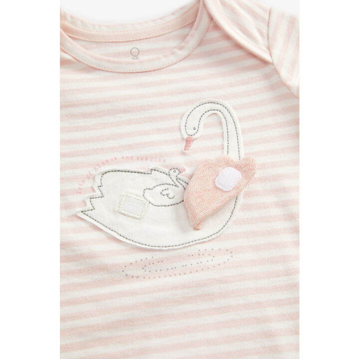 เสื้อยืดเด็กทารก-mothercare-kisses-and-cuddles-lift-the-flap-t-shirts-2-pack-za335