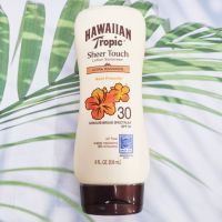 (Hawaiian Tropic®) Sheer Touch Lotion Sunscreen Ultra Radiance SPF 30, 236 mL โลชั่นกันแดด สำหรับผิวกาย ให้ความชุ่มชื้น ซึมเร็ว กันน้ำ กันเหงื่อ