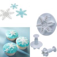 【CW】 3pcs Snowflake Plunger Cutter Mold Fondant Cake Decoration Mould Sugar Clay Crafts Festival Party Supplies Baking Accessories